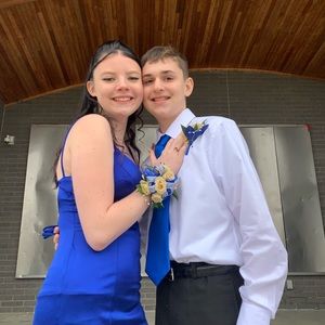 Meet your Posher, Phoenix